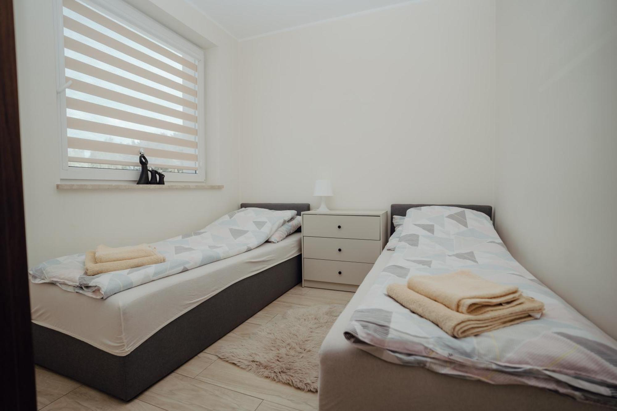 Apartamenty Kaszuba 흐미엘노 외부 사진