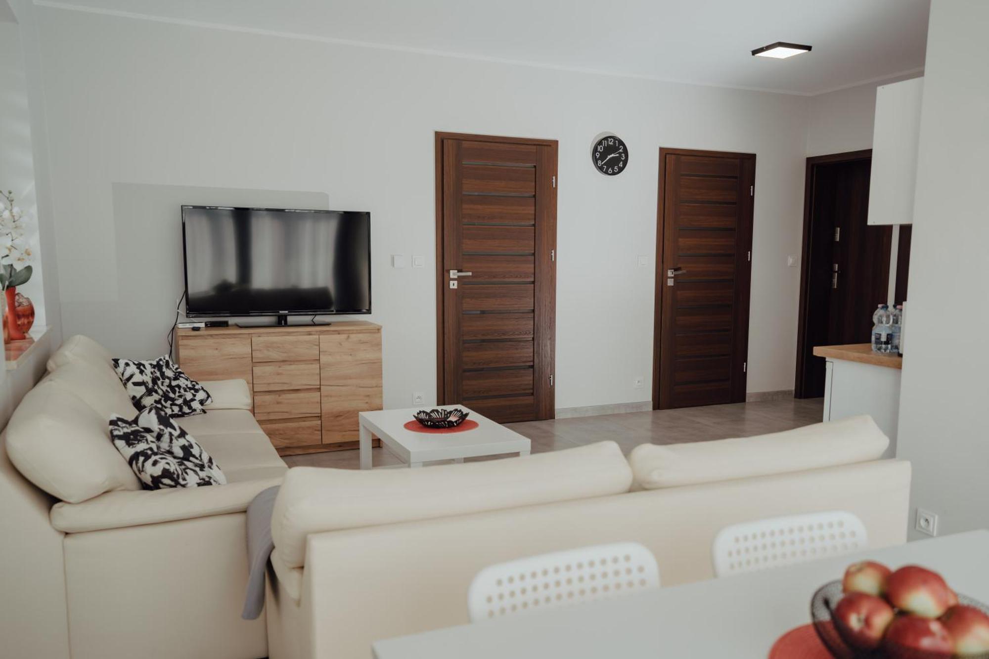 Apartamenty Kaszuba 흐미엘노 외부 사진